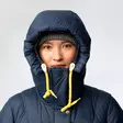 Expedition Long Down Parka W Black Oak L - Naisten Fjällräven takit - 7323451206962 - 7