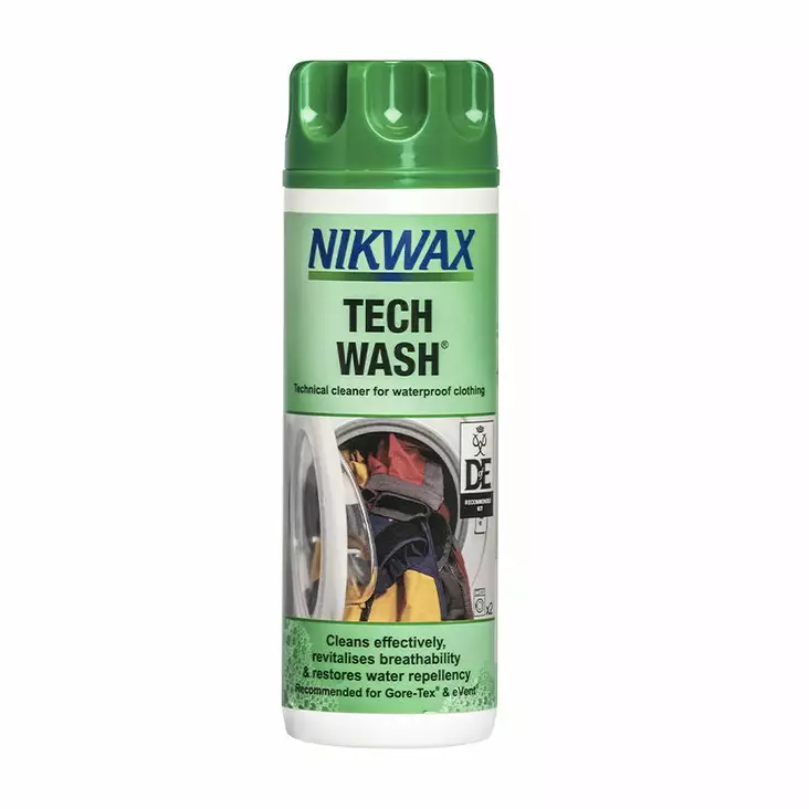 Nikwax Tech Wash 300ml - Kenkien ja vaatteiden hoitoaineet - 5020716181003 - 1