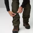 Fjällräven Drev Hybrid Trousers Dark Olive 48/S - Metsästyshousut - 7323451052965 - 10