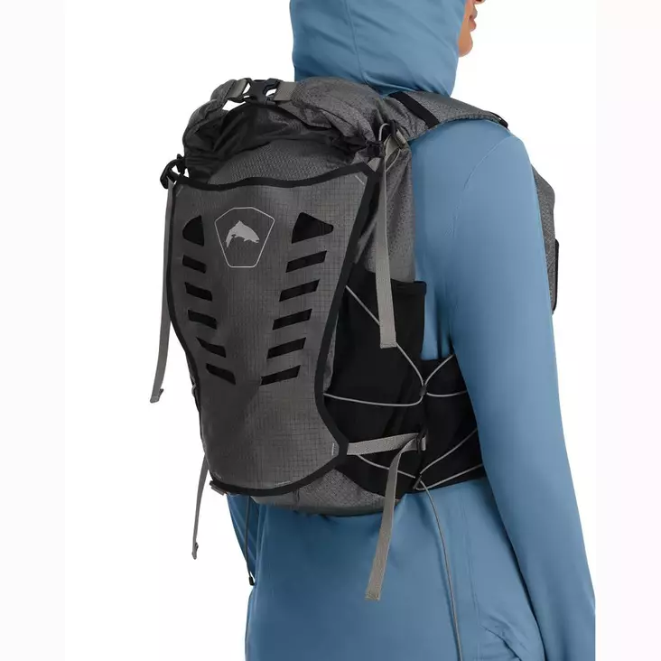 Simms Flyweight Vest Pack Smoke - Kurre.fi webstore